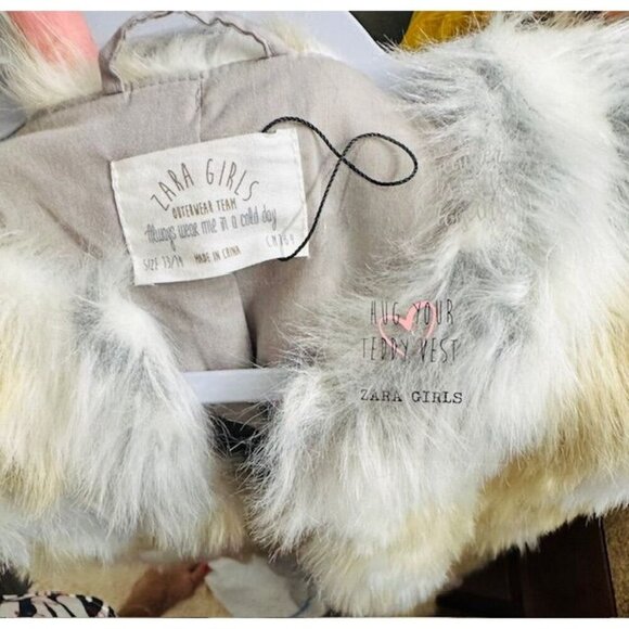 Zara Girls NWT Faux Fur Outwear Warm White, Tan & Gray Vest Clip on Girls 13/14 - Picture 3 of 4